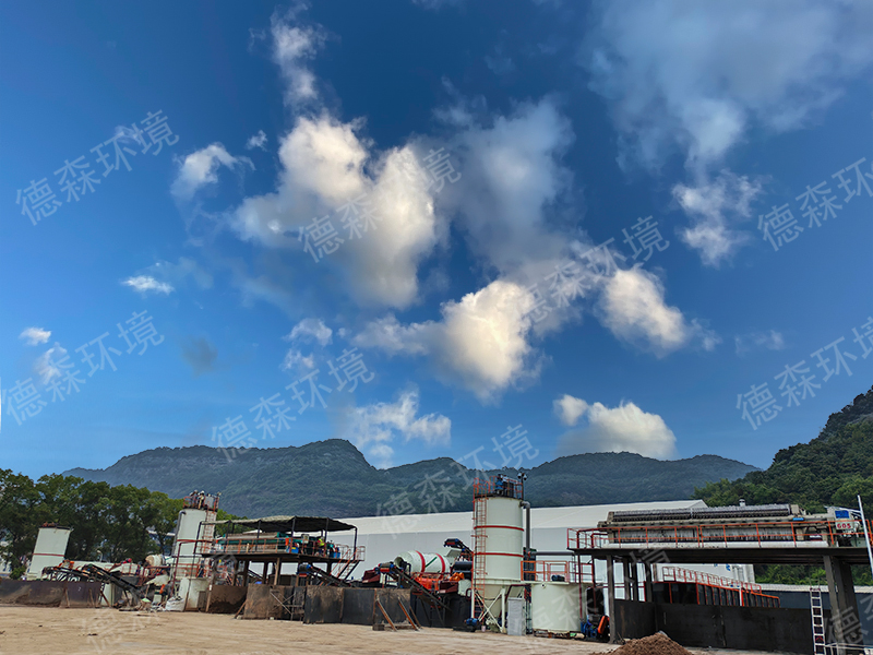 致力于實(shí)現(xiàn)生態(tài)綠色未來，德森攜土壤淋洗修復(fù)裝備重拳出擊！