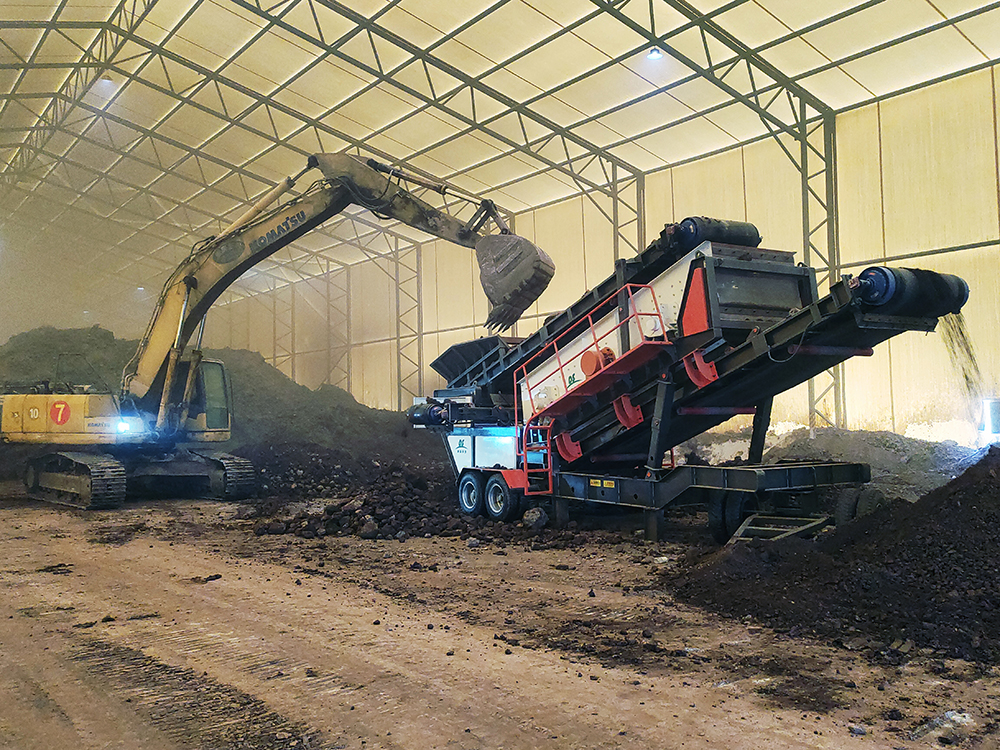 德森移動(dòng)篩分車應(yīng)用現(xiàn)場(chǎng)