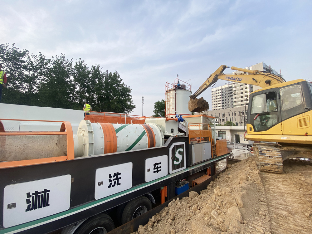 土壤淋洗修復(fù)車(chē)：機(jī)動(dòng)化治污解決方案