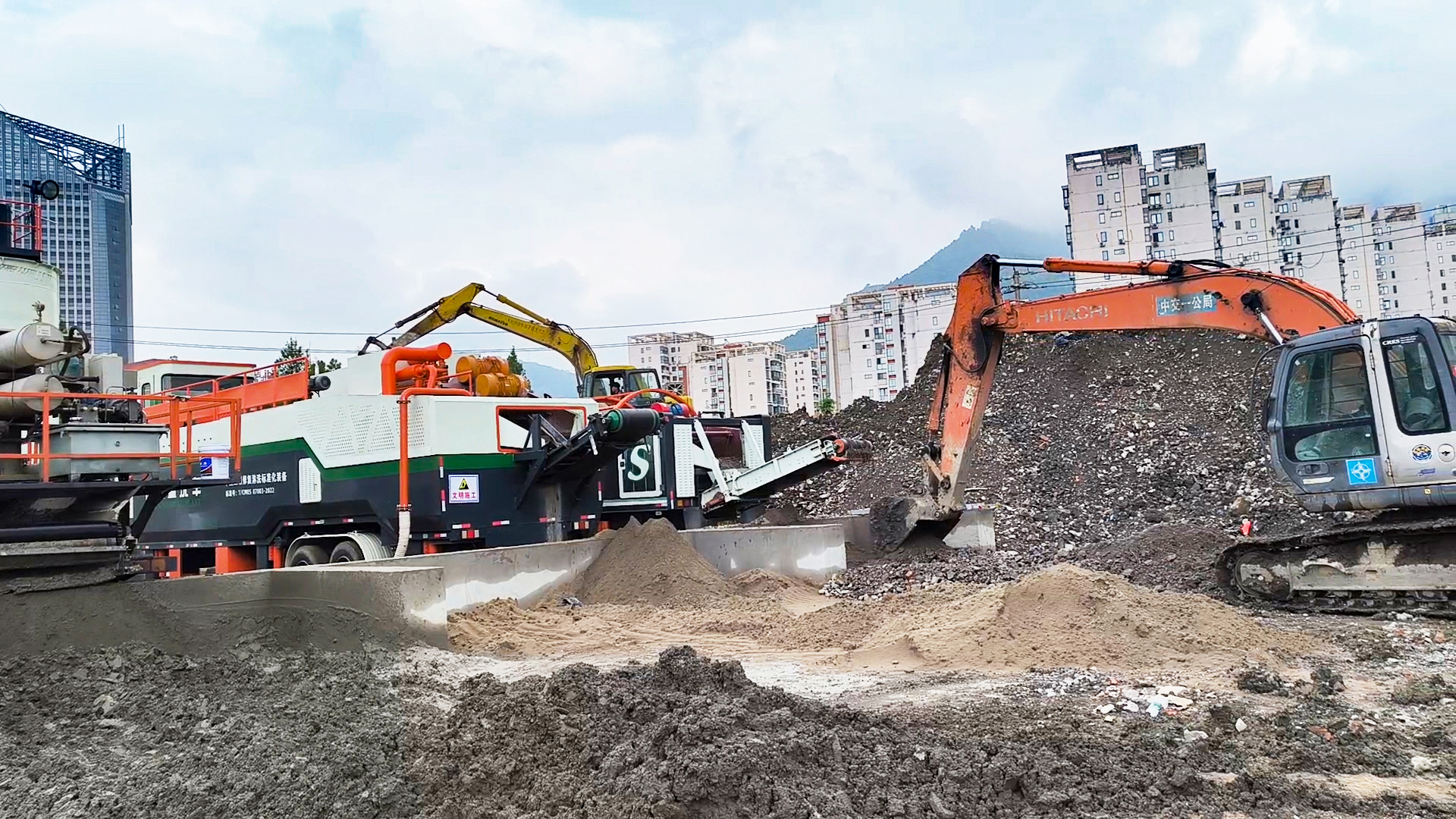 以土為基，筑穩(wěn)未來——德森環(huán)境土壤修復的深層價值與多維擔當